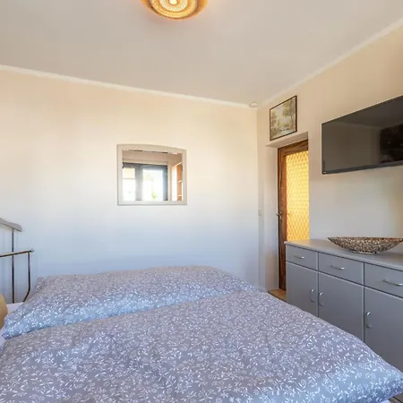 Jagdhuette * Dedelow