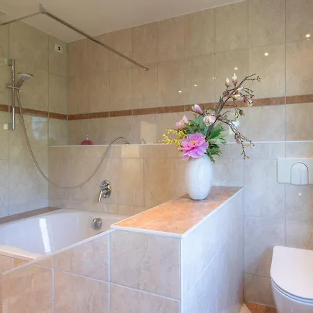 Holiday home Jagdhuette Dedelow